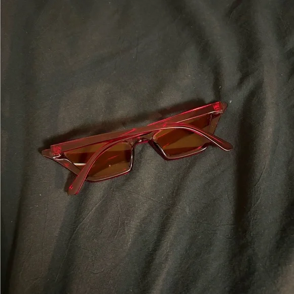 Red Cat-Eye Sunglasses - Picture 2 of 2